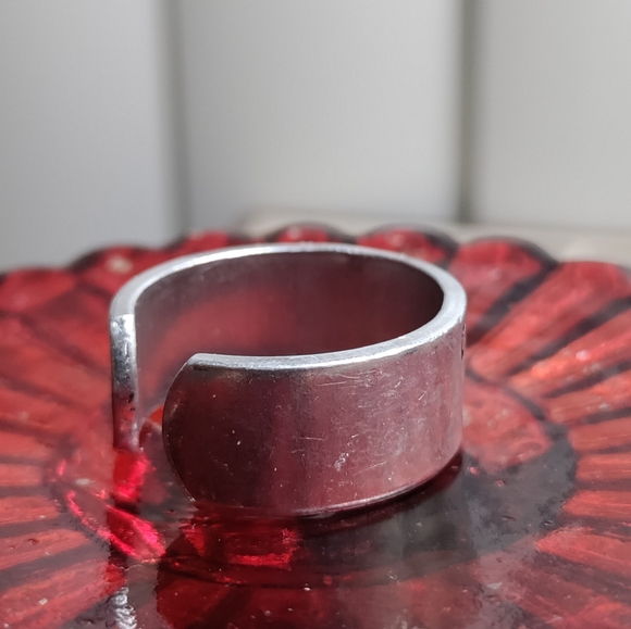 Vintage TX unisex ring-size 9 - Picture 5 of 5